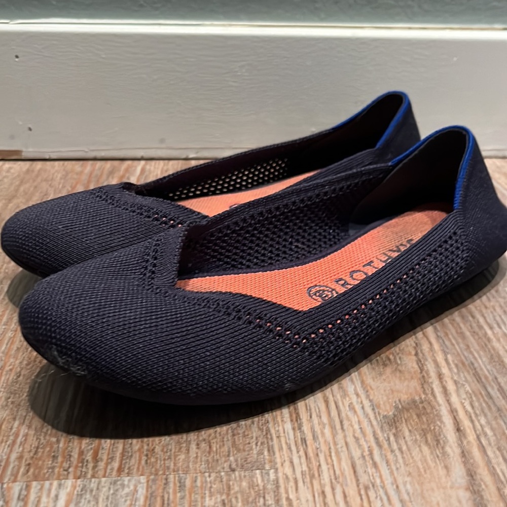 Rothys size 9 navy ballet flats